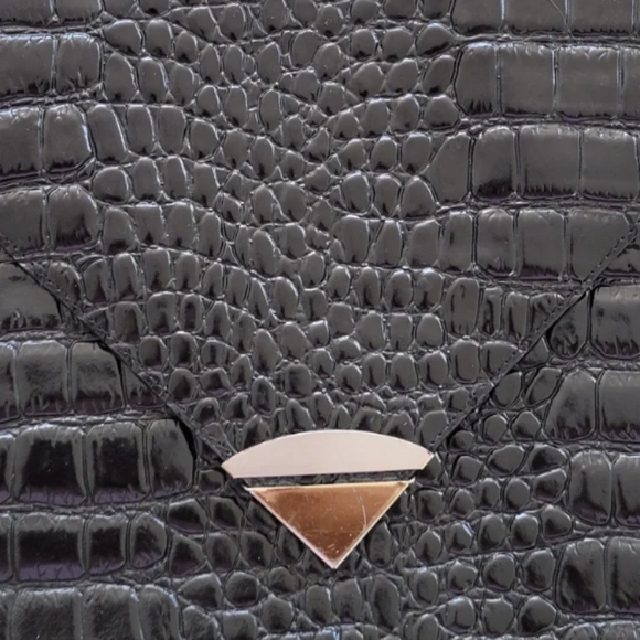 Purse - Picture 3 of 3